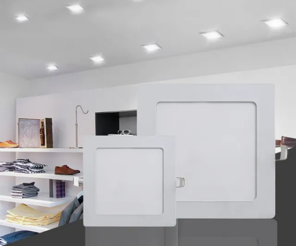 Spot LED encastrable 6W carre 120mm extra plat Lumière blanche 6500K LSPL6WC