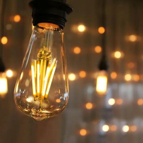 Lampe filament ST64 base E27 4W Lumière Jaune 3000k