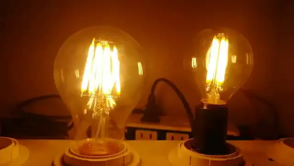 Lampe sphérique LED filament G45 base E27 4W Lumière blanche 6500k