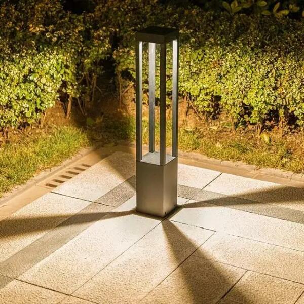 Potlet Led carré7W noir IP65 3000k Aluminium