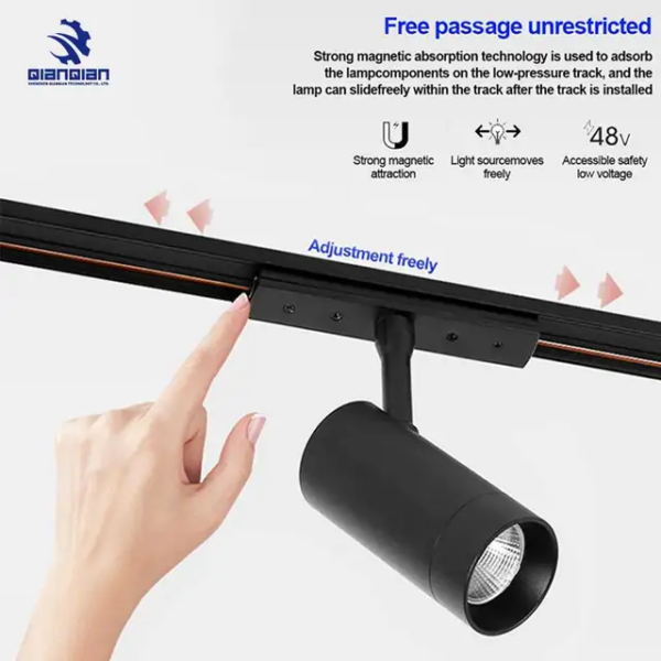 Spot sur Rail Magnétique apparent LED noir 10W 48V 4000K