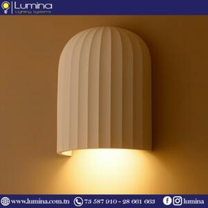 Applique murale en plâtre blanc peintable modèle RELIEF