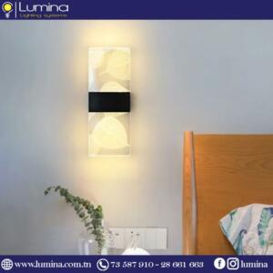 Applique murale LED moderne noir au design élégant pour salon - 1